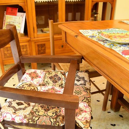 Antica Akragante Apartment Agrigento Con Parcheggio Luaran gambar