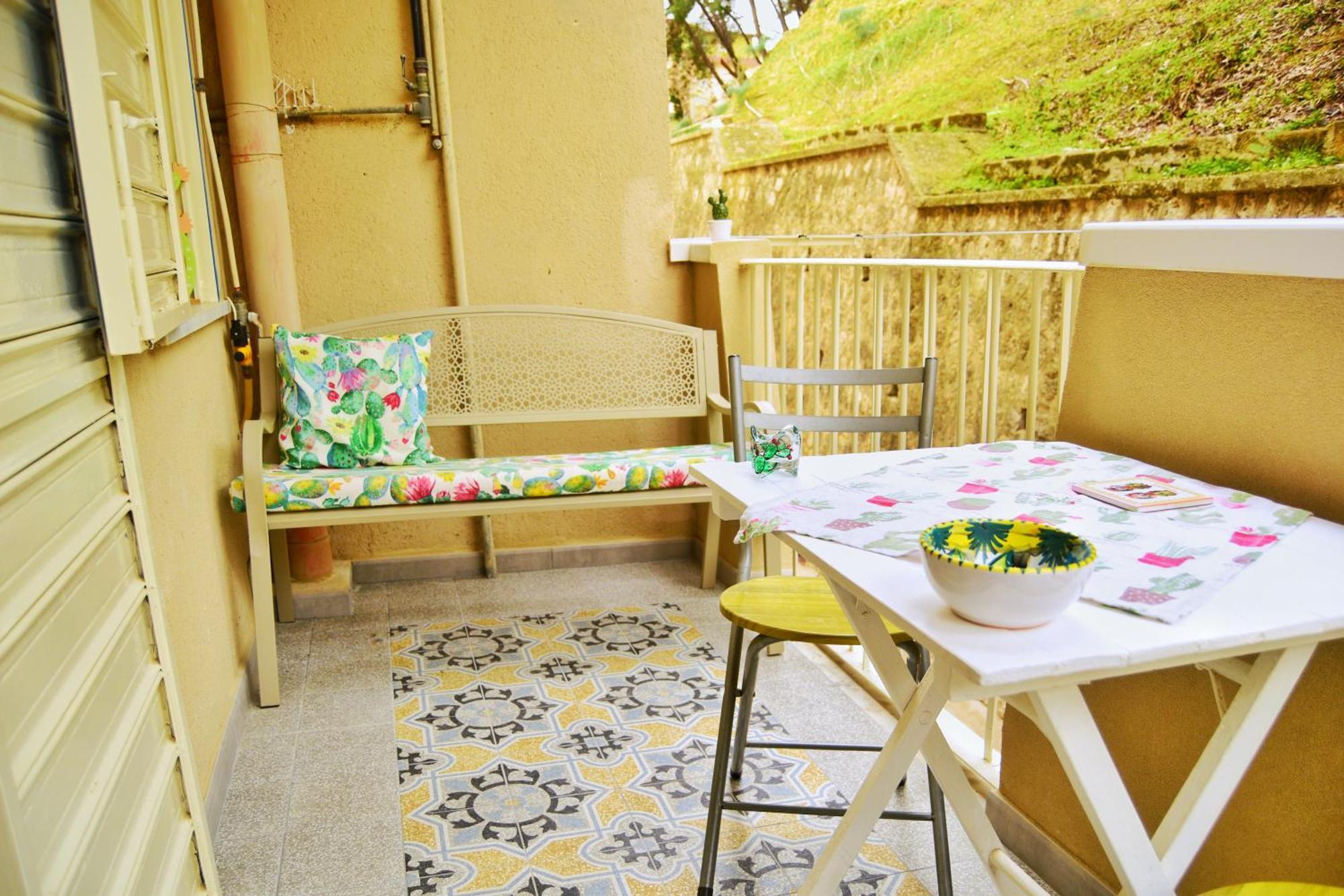 Antica Akragante Apartment Agrigento Con Parcheggio Luaran gambar
