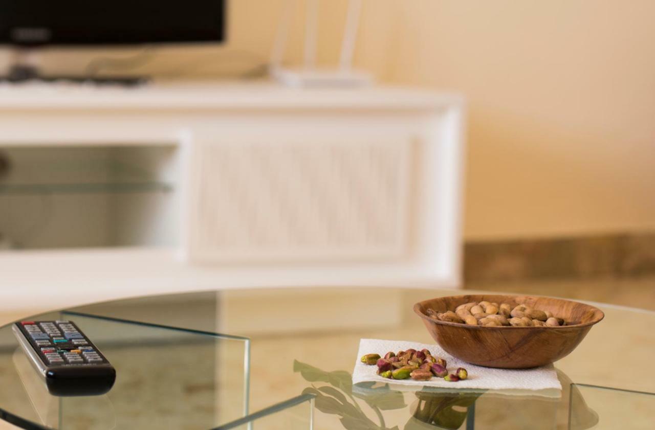 Antica Akragante Apartment Agrigento Con Parcheggio Luaran gambar